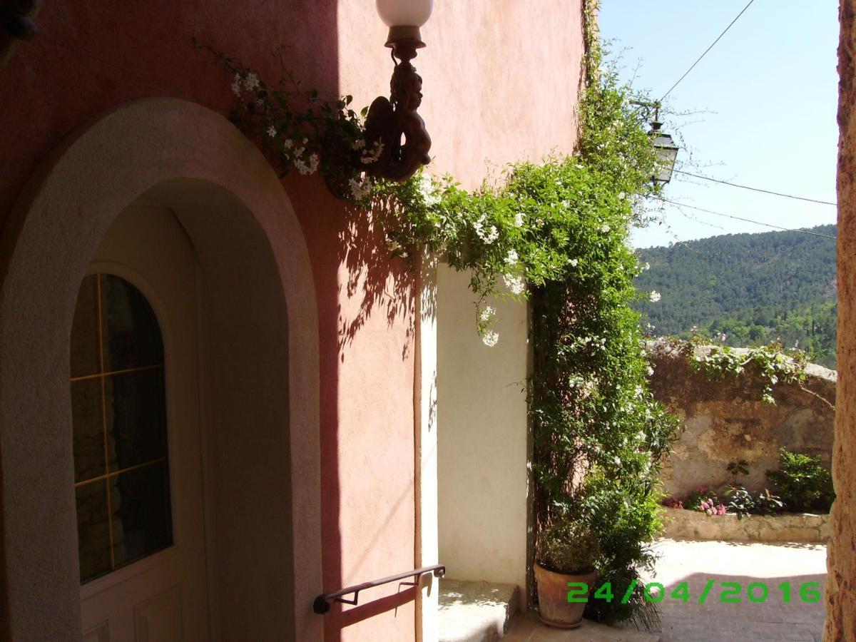 La Cle Des Songes Bed & Breakfast Claviers Luaran gambar