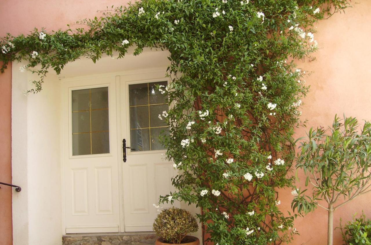 La Cle Des Songes Bed & Breakfast Claviers Luaran gambar