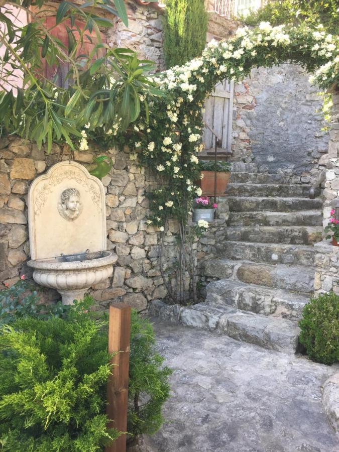 La Cle Des Songes Bed & Breakfast Claviers Luaran gambar